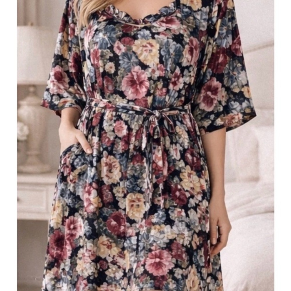 Private Luxuries Women’s Nightgown & Robe Set Floral USA Made Size Large Vintage